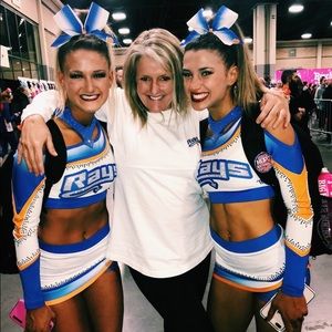 Meet your Posher, Wendy